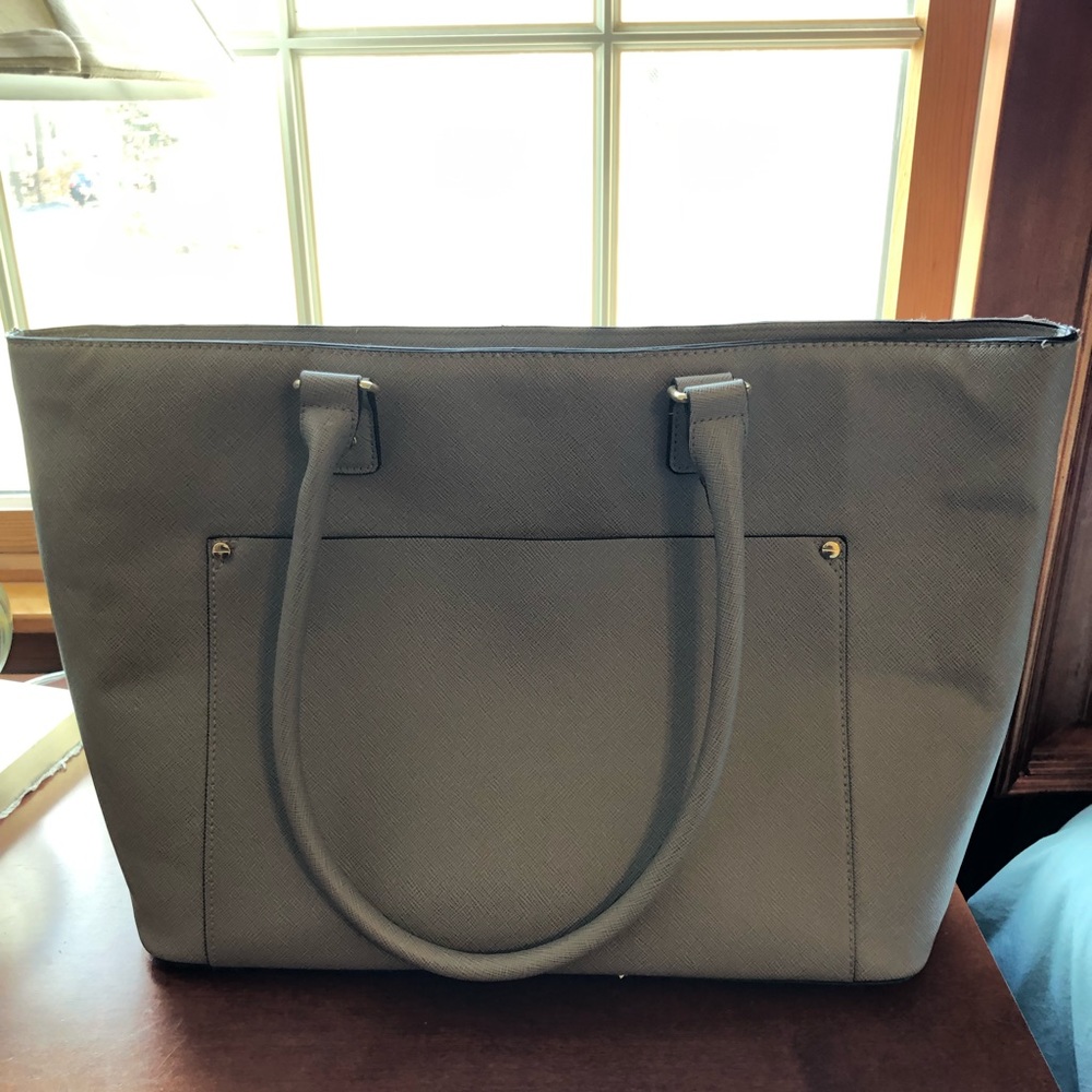 Taupe Tote Bag! Fits laptops! Great carry on